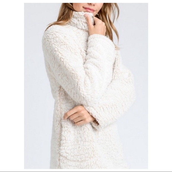 ✨FALL✨Sherpa soft zip pull over - Picture 4 of 6